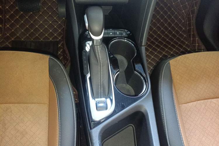 Used Buick Encore GX 2022 332T CVT Two-Wheel Drive Luxury Version Gear Lever