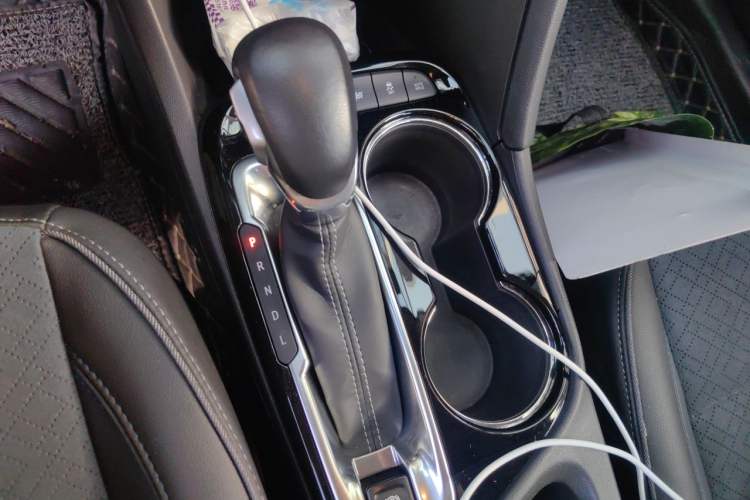 Used Buick Encore GX 2022 332T CVT Two-Wheel Drive Luxury Version Gear Lever