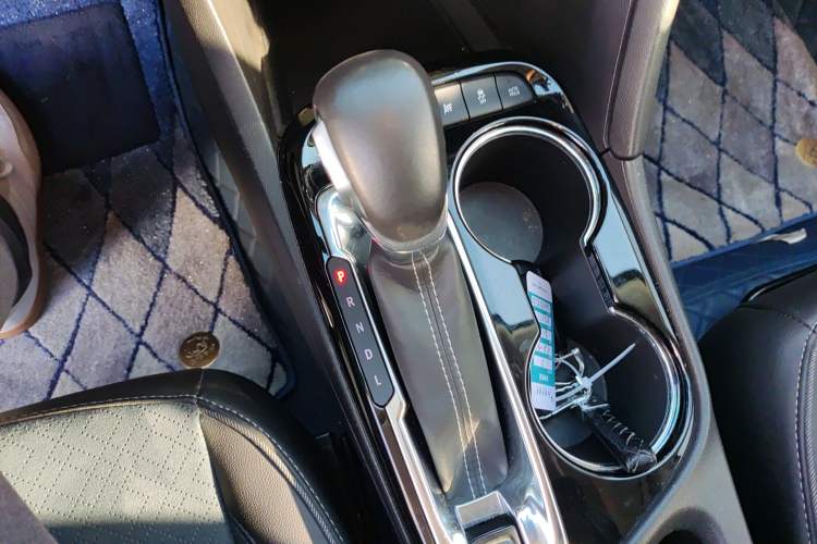 Used Buick Encore GX 2022 332T CVT Two-Wheel Drive Luxury Version Gear Lever