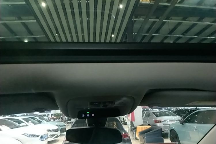 Used Buick Encore GX 2022 332T CVT Two-Wheel Drive Luxury Version Headliner