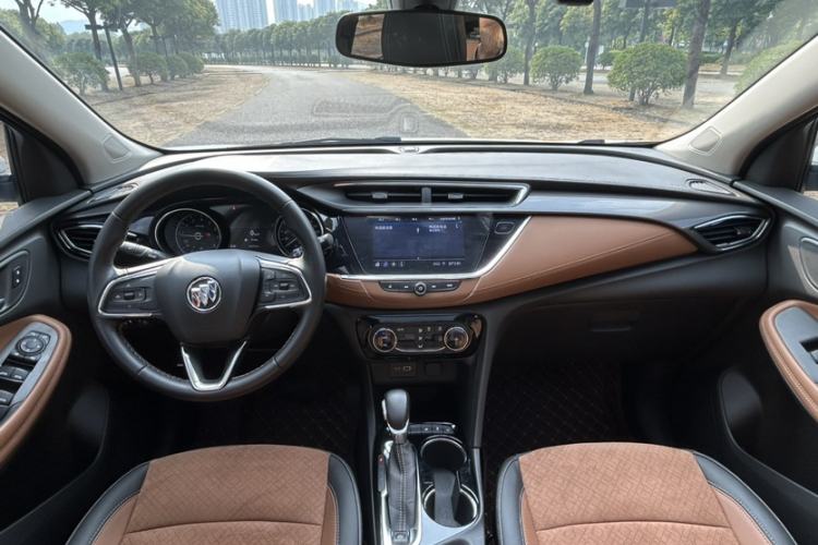 Used Buick Encore GX 2022 332T CVT Two-Wheel Drive Luxury Version Interior 2