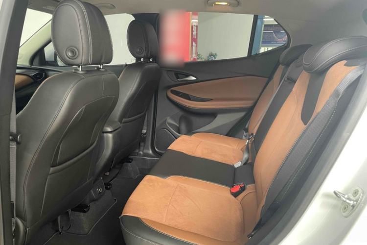 Used Buick Encore GX 2022 332T CVT Two-Wheel Drive Luxury Version Interior 2