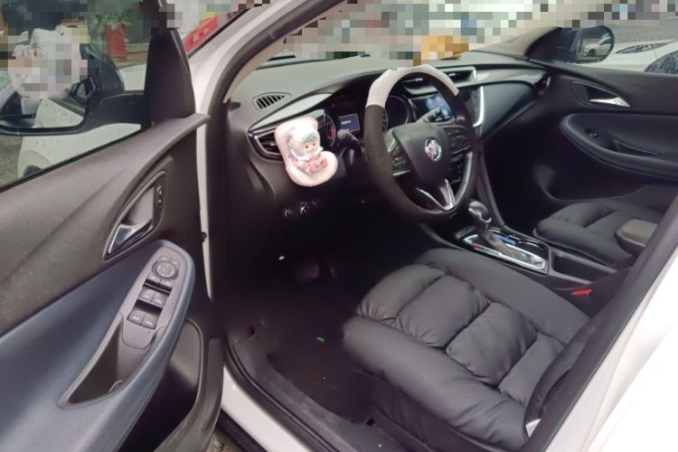 Used Buick Encore GX 2022 332T CVT Two-Wheel Drive Luxury Version Interior 3