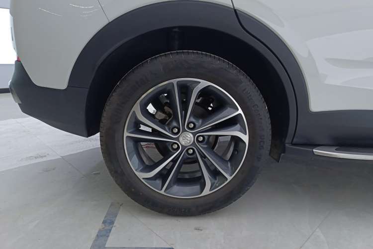 Used Buick Encore GX 2022 332T CVT Two-Wheel Drive Luxury Version Left Front Wheel Hub