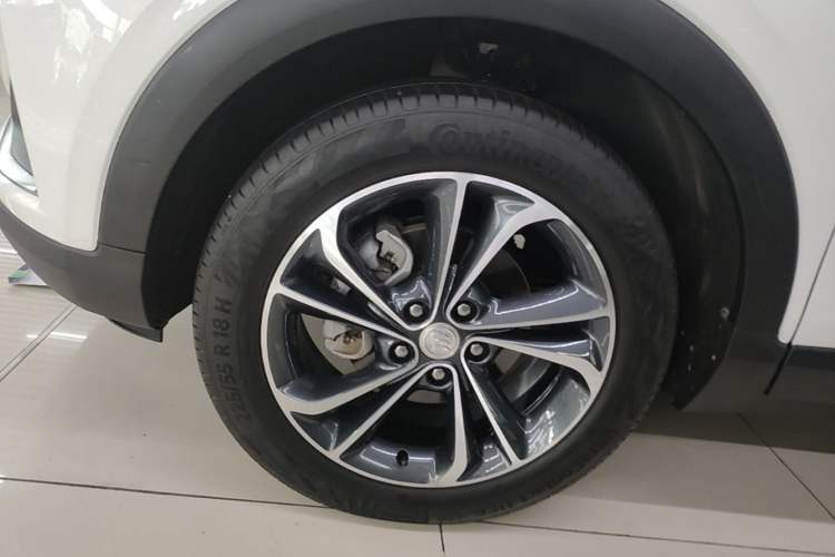 Used Buick Encore GX 2022 332T CVT Two-Wheel Drive Luxury Version Left Front Wheel Hub