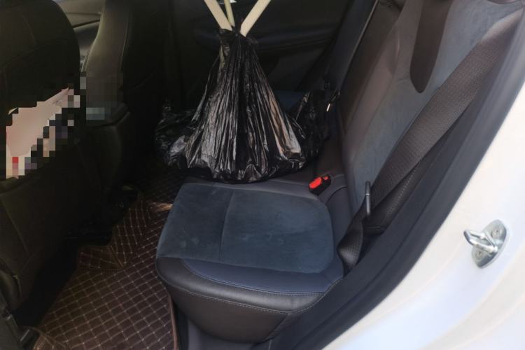 Used Buick Encore GX 2022 332T CVT Two-Wheel Drive Luxury Version Left Rear Seat