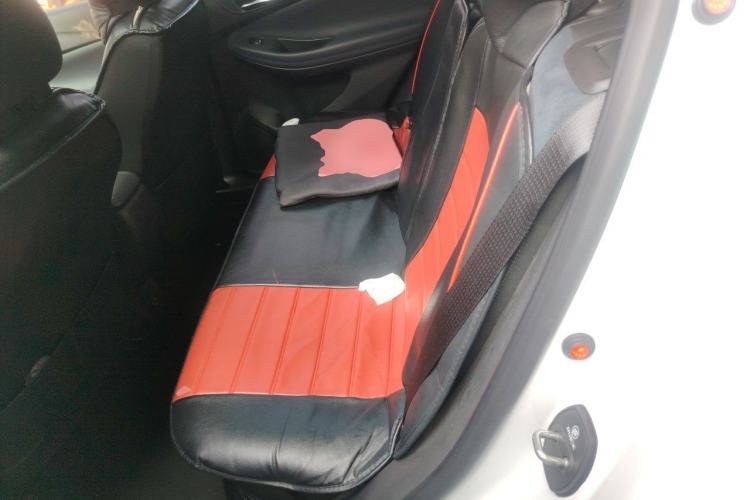 Used Buick Encore GX 2022 332T CVT Two-Wheel Drive Luxury Version Left Rear Seat