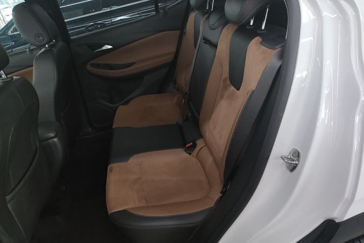 Used Buick Encore GX 2022 332T CVT Two-Wheel Drive Luxury Version Left Rear Seat