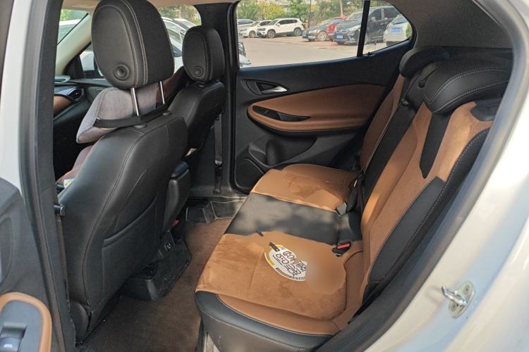 Used Buick Encore GX 2022 332T CVT Two-Wheel Drive Luxury Version Left Rear Seat