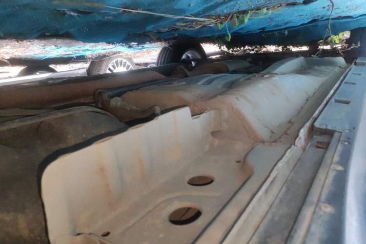 Used Buick Encore GX 2022 332T CVT Two-Wheel Drive Luxury Version Left Side Sill