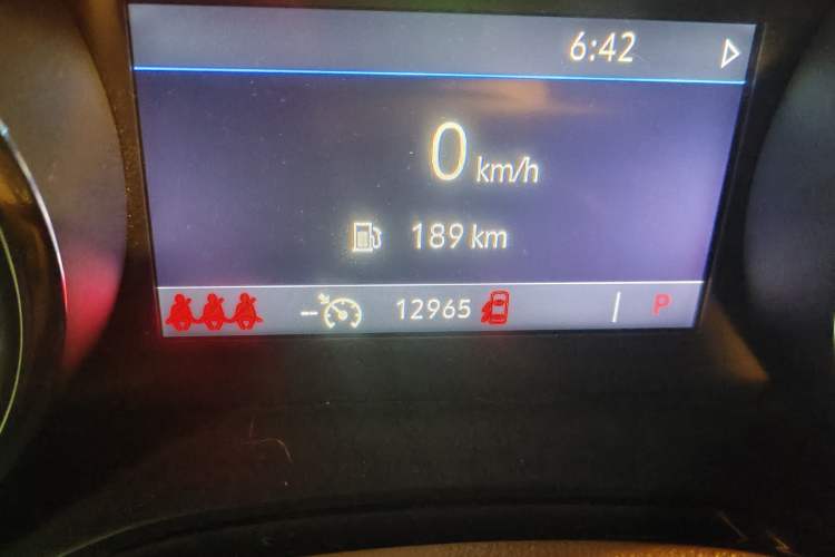 Used Buick Encore GX 2022 332T CVT Two-Wheel Drive Luxury Version Odometer Close Up