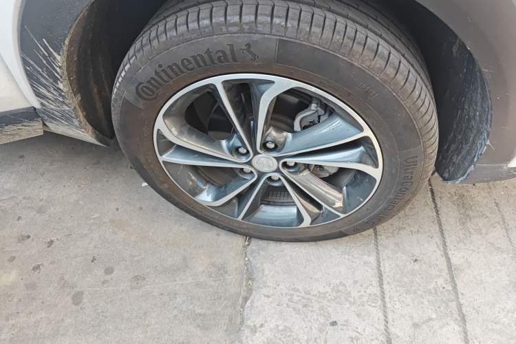 Used Buick Encore GX 2022 332T CVT Two-Wheel Drive Luxury Version Right Front Wheel Hub