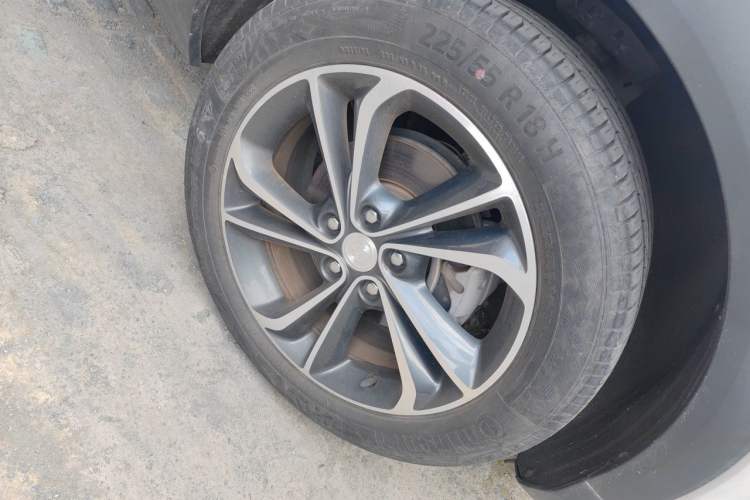 Used Buick Encore GX 2022 332T CVT Two-Wheel Drive Luxury Version Right Front Wheel Hub