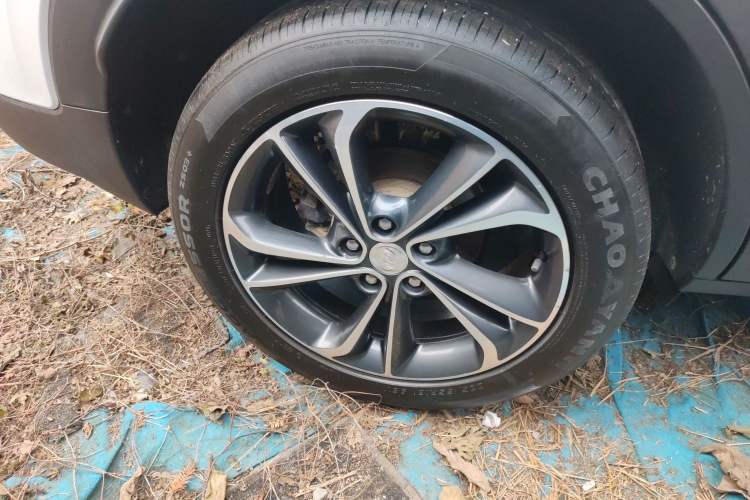 Used Buick Encore GX 2022 332T CVT Two-Wheel Drive Luxury Version Right Rear Wheel Hub