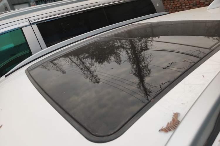 Used Buick Encore GX 2022 332T CVT Two-Wheel Drive Luxury Version Roof