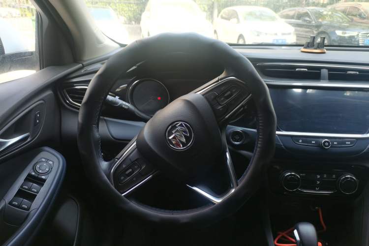 Used Buick Encore GX 2022 332T CVT Two-Wheel Drive Luxury Version Steering Wheel