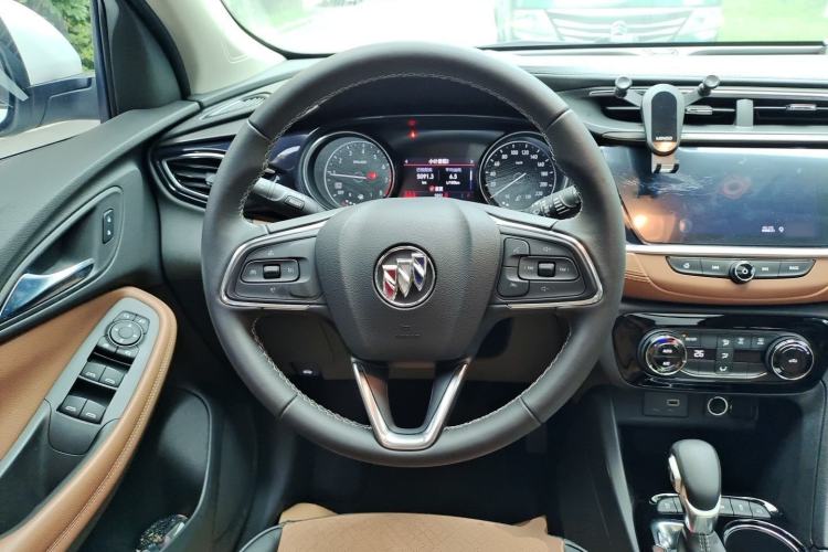 Used Buick Encore GX 2022 332T CVT Two-Wheel Drive Luxury Version Steering Wheel