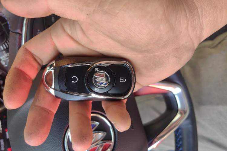 Used Buick Encore GX 2022 332T CVT Two-Wheel Drive Luxury Version Vehicle Key