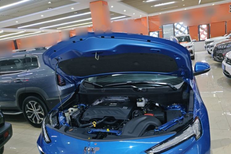 Used Buick Encore PLUS 2023 Smart Fun Edition Engine Bay