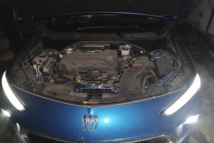 Used Buick Encore PLUS 2023 Smart Fun Edition Engine Bay