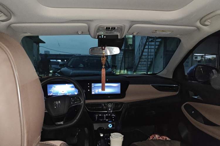 Used Buick Encore PLUS 2023 Smart Fun Edition Headliner