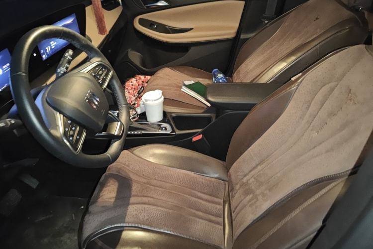 Used Buick Encore PLUS 2023 Smart Fun Edition Left Front Seat