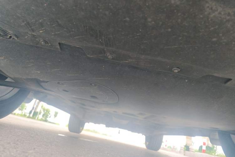 Used Buick Encore PLUS 2023 Smart Fun Edition Chassis Front