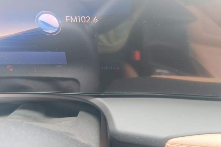 Used Buick Encore PLUS 2023 Smart Fun Edition Odometer Close Up