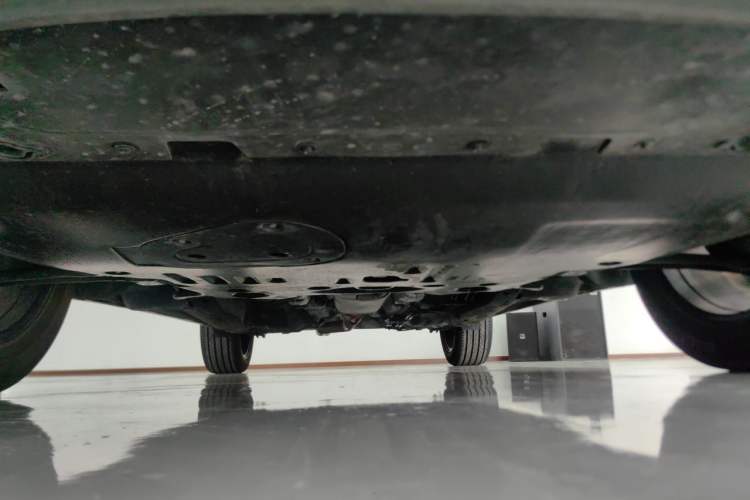 Used Buick Encore PLUS 2023 Smart Fun Edition Chassis Front
