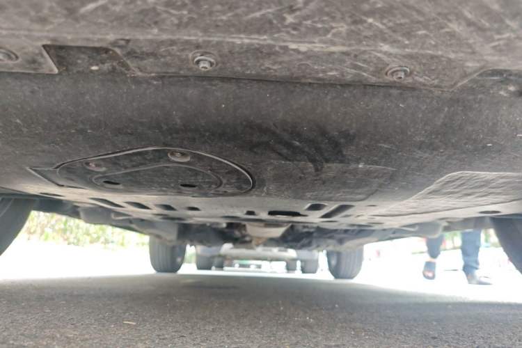 Used Buick Encore PLUS 2023 Smart Fun Edition Chassis Front