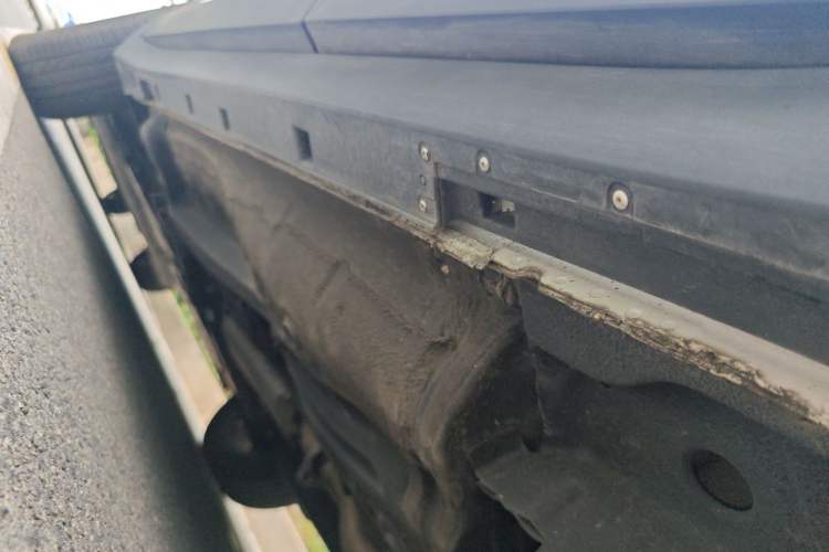 Used Buick Encore PLUS 2023 Smart Fun Edition Chassis Rear Left