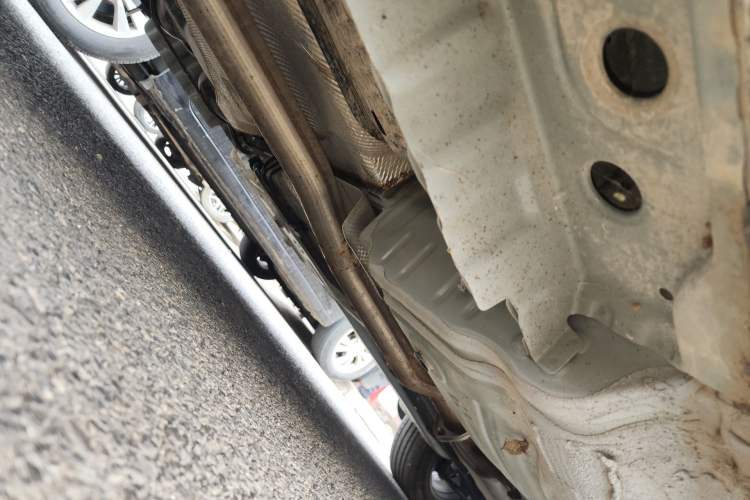 Used Buick Encore PLUS 2023 Smart Fun Edition Chassis Rear Right