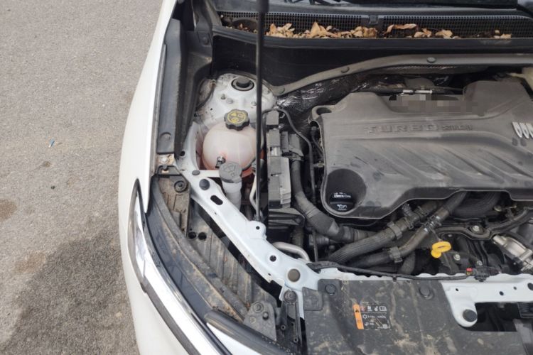 Used Buick Encore PLUS 2023 Smart Fun Edition Engine Bay Right