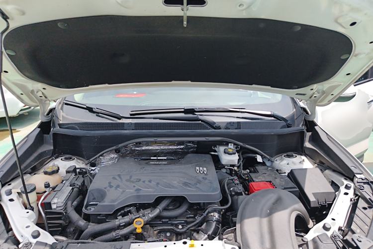 Used Buick Encore PLUS 2023 Smart Fun Edition Engine Bay