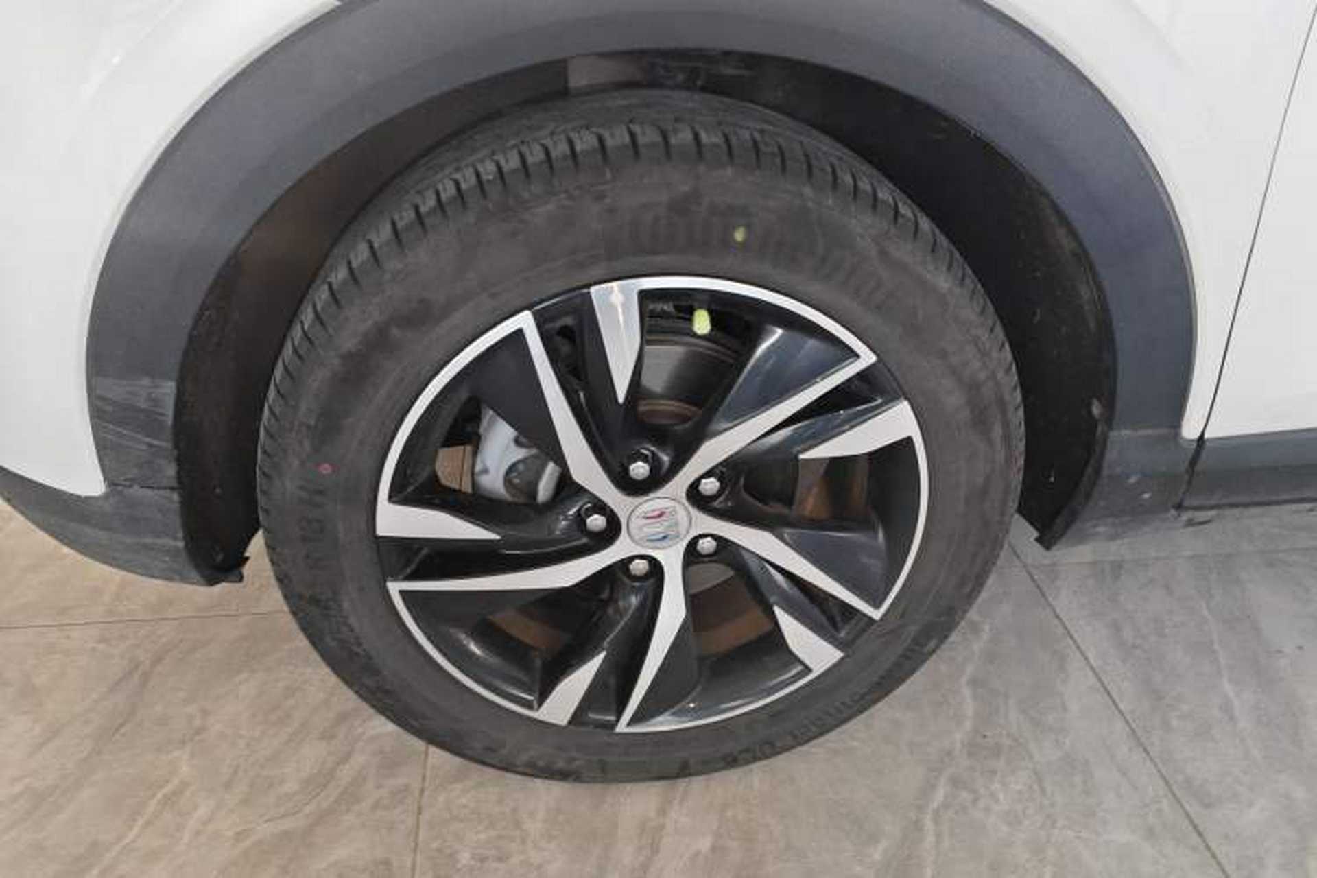 Used Buick Encore PLUS 2023 Smart Fun Edition Exterior 7