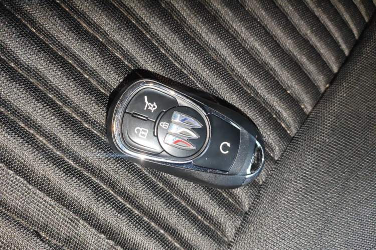 Used Buick Encore PLUS 2023 Smart Fun Edition Interior 1