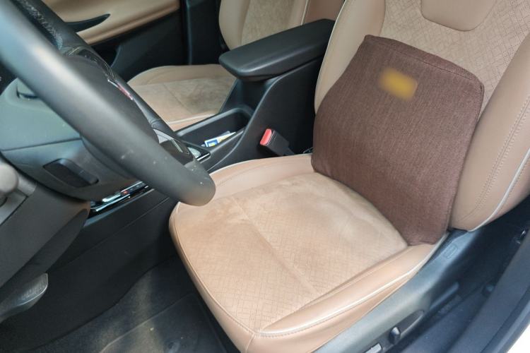 Used Buick Encore PLUS 2023 Smart Fun Edition Left Front Seat