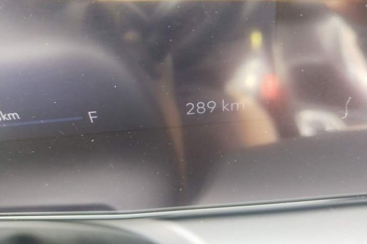 Used Buick Encore PLUS 2023 Smart Fun Edition Odometer Close Up