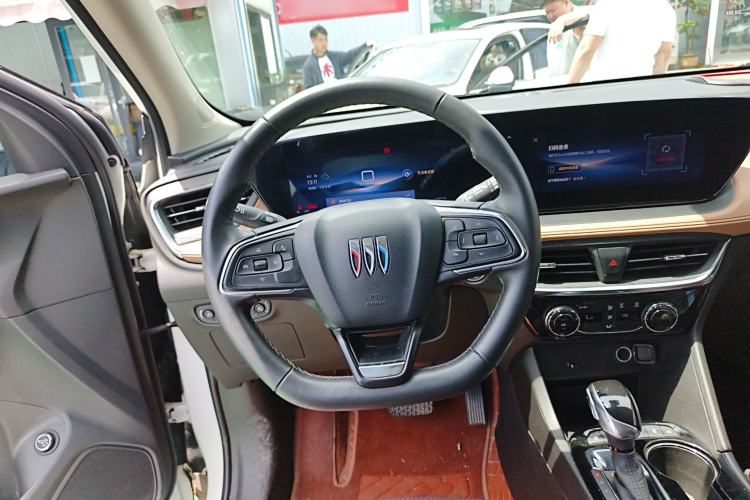 Used Buick Encore PLUS 2023 Smart Fun Edition Steering Wheel