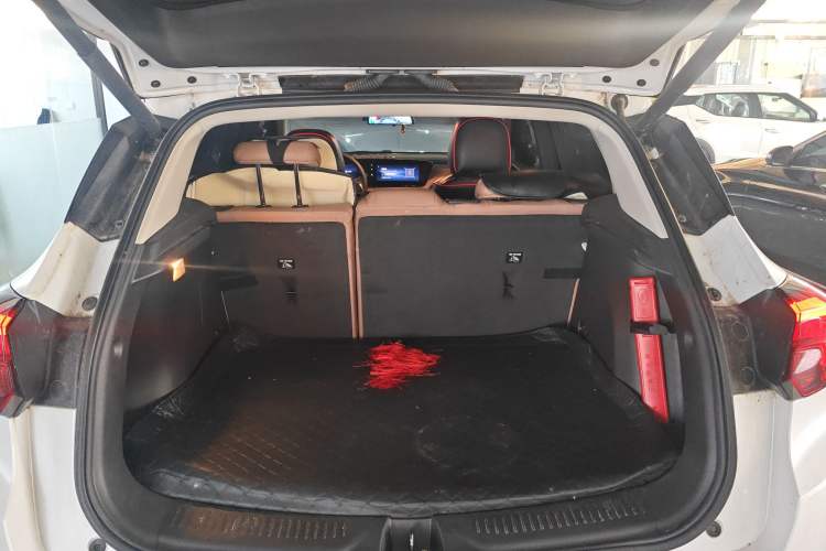 Used Buick Encore PLUS 2023 Smart Fun Edition Trunk
