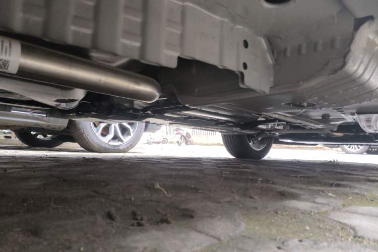 Used Buick Envision 2025 Encore Plus 28T Two-Wheel-Drive Platinum Edition Chassis Rear Right