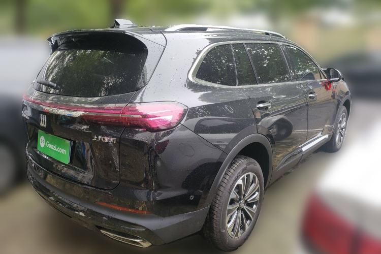 Used Buick Envision 2025 Encore Plus 28T Two-Wheel-Drive Platinum Edition Rear Right 45 Deg