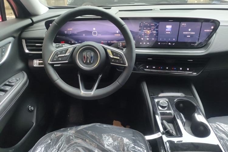 Used Buick Envision 2025 Encore Plus 28T Two-Wheel-Drive Platinum Edition Steering Wheel