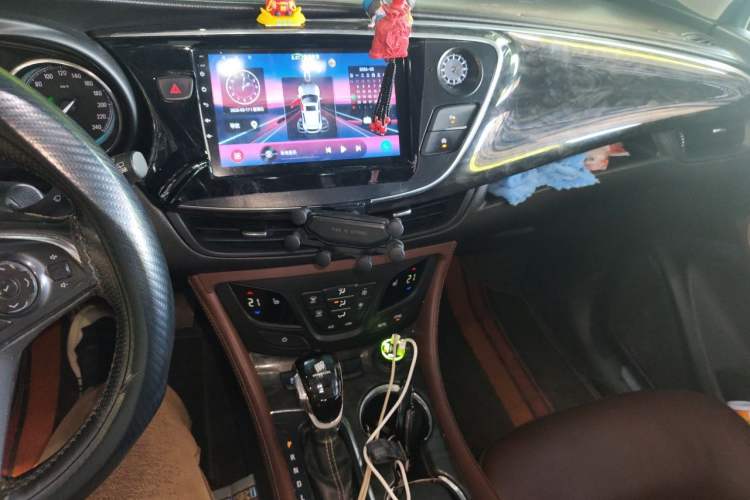 Used Buick Envision 2014 28T Four-Wheel Drive Elite Model Audio And AC Panel