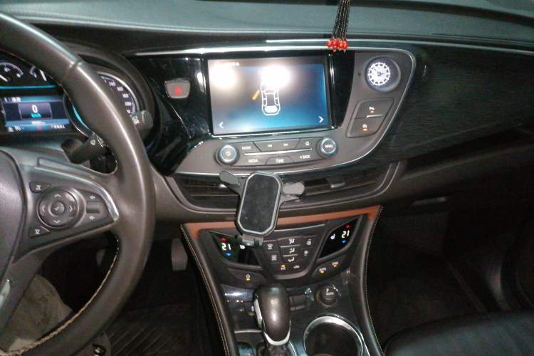 Used Buick Envision 2014 28T Four-Wheel Drive Elite Model Audio And AC Panel