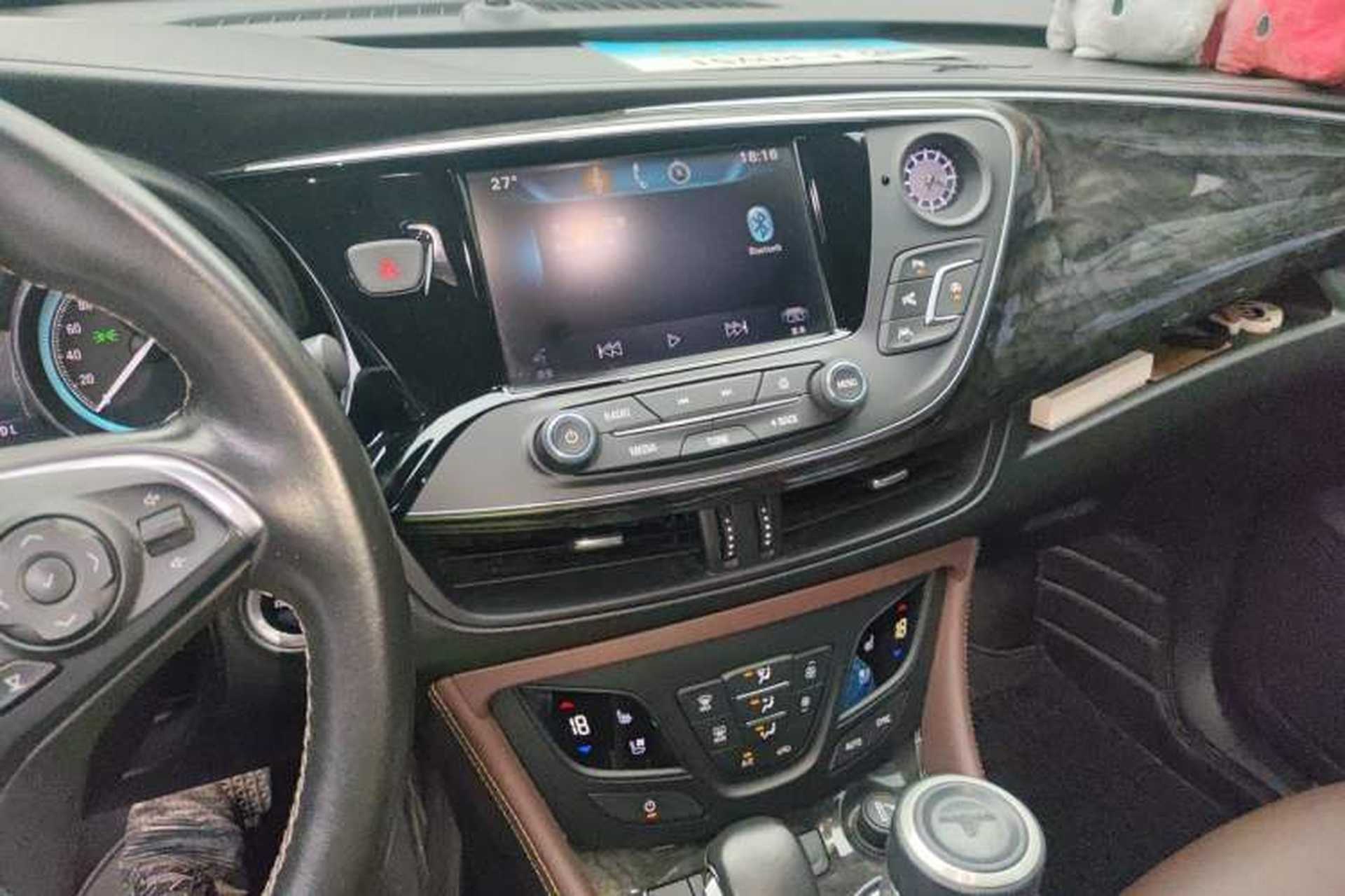 Used Buick Envision 2014 28T Four-Wheel Drive Luxury Model Audio And AC Panel