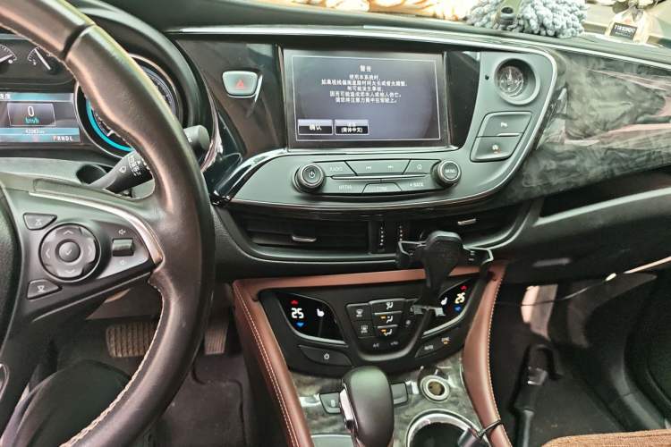 Used Buick Envision 2014 28T Four-Wheel Drive Elite Model Audio And AC Panel