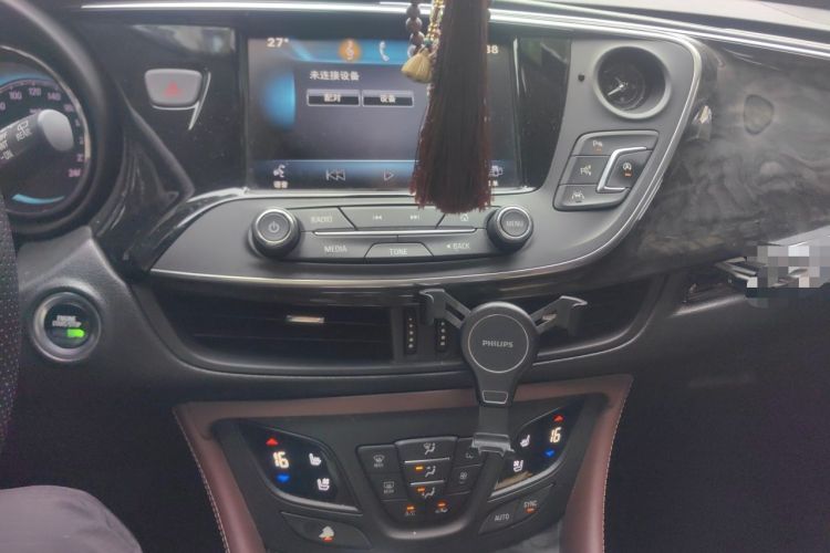Used Buick Envision 2014 28T Four-Wheel Drive Luxury Model Audio And AC Panel
