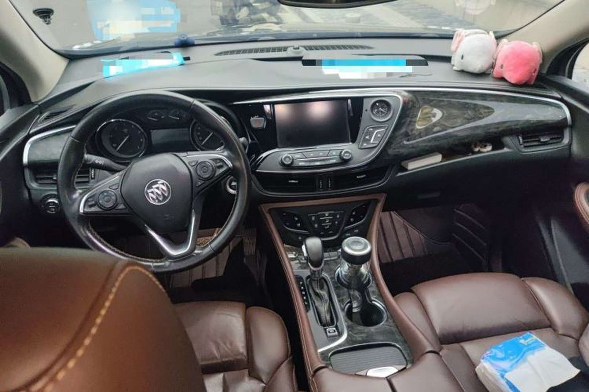 Used Buick Envision 2014 28T Four-Wheel Drive Luxury Model Center Console