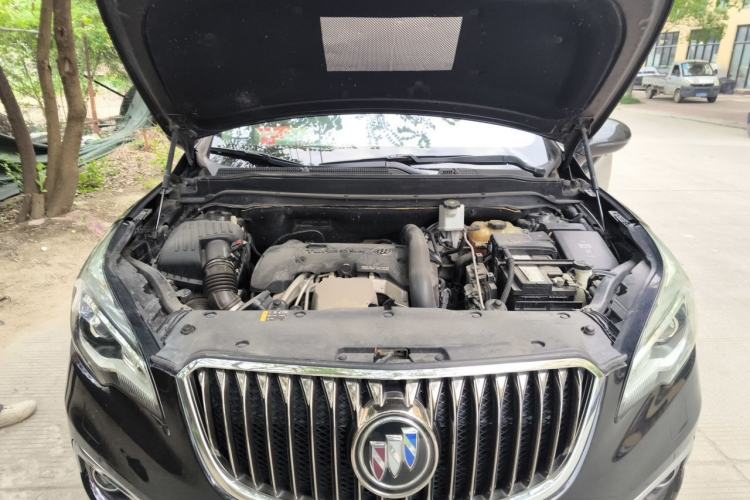 Used Buick Envision 2014 28T Four-Wheel Drive Luxury Model Engine Bay